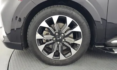 Kia Canival 2021, 52359 км, за 21758.97 USD