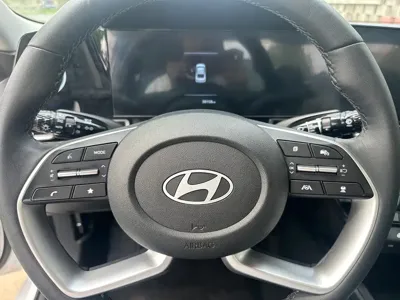 Hyundai Elantra 2023, 38000 км, за 13213.4 USD - фото 14
