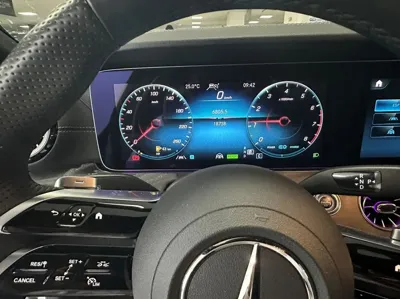 Mercedes-Benz CLS-Class 2023, 18656 км, за 39661.58 USD - фото 8
