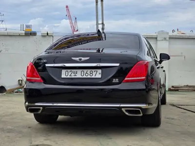 Genesis EQ900 2016, 112000 км, за 11661.24 USD
