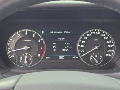 Genesis EQ900 2016, 112000 км, за 11661.24 USD