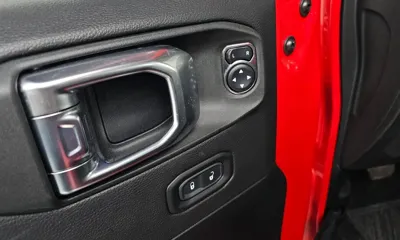 Jeep Wrangler 2021, 25499 км, за 27419.88 USD - фото 17