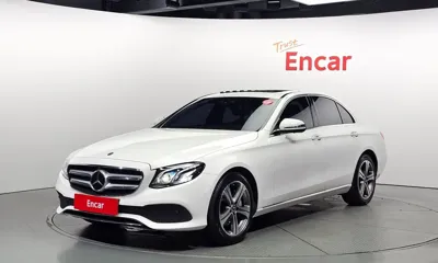 Mercedes-Benz E-Class · 2017 год