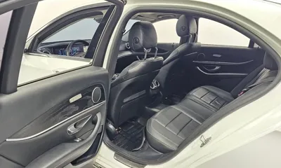 Mercedes-Benz E-Class 2017, 79656 км, за 17603.78 USD - фото 11
