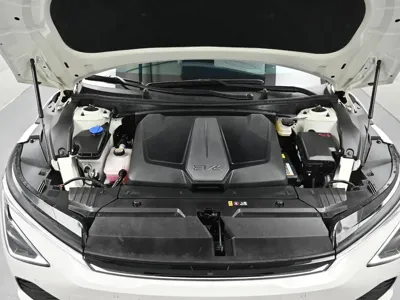 Kia EV6 2025, 39610 км, за 29473.55 USD - фото 6