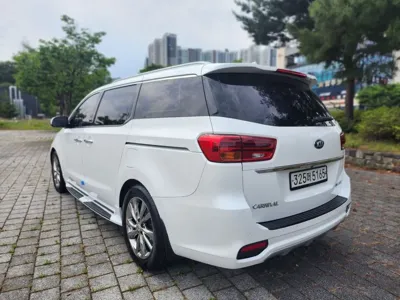 Kia Canival 2019, 134770 км, за 10814.34 USD