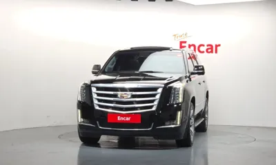 Cadillac Escalade 2018, 77022 км, за 21990.29 USD