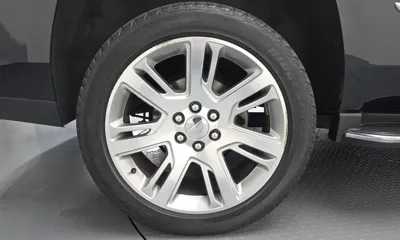Cadillac Escalade 2018, 77022 км, за 21990.29 USD