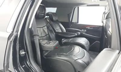 Cadillac Escalade 2018, 77022 км, за 21990.29 USD - фото 12