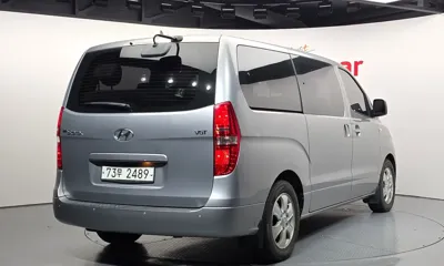 Hyundai Starex 2019, 96940 км, за 10401.09 USD