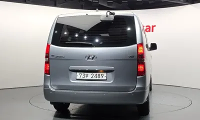 Hyundai Starex 2019, 96940 км, за 10401.09 USD