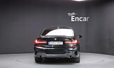 BMW 3-Series 2020, 82211 км, за 20316.46 USD