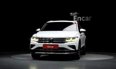 Volkswagen Tiguan 2023, 67116 км, за 21031.54 USD - фото 3