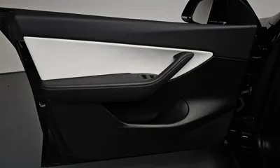 Tesla Model Y 2021, 57756 км, за 22736.17 USD - фото 24