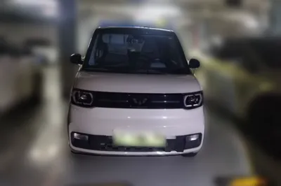 Wuling Hongguang MINIEV 2022, 29800 км, за 4087 USD