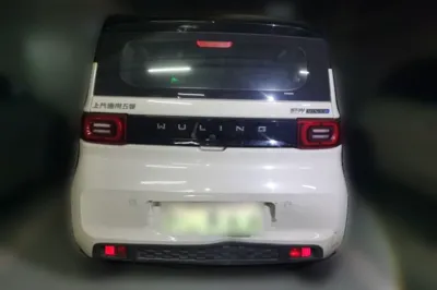 Wuling Hongguang MINIEV 2022, 29800 км, за 4087 USD