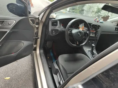 Volkswagen Golf 2015, 183700 км, за 5120.56 USD - фото 14