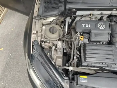 Volkswagen Golf 2015, 183700 км, за 5120.56 USD - фото 21