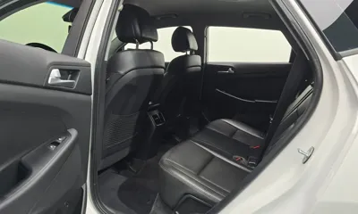 Hyundai Tucson 2018, 72663 км, за 10895.27 USD - фото 12