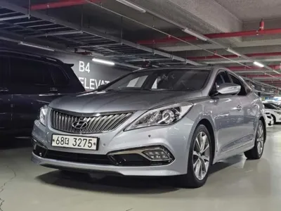 Hyundai Grandeur · 2015 год