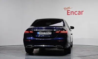 Mercedes-Benz E-Class 2022, 37232 км, за 30906.35 USD