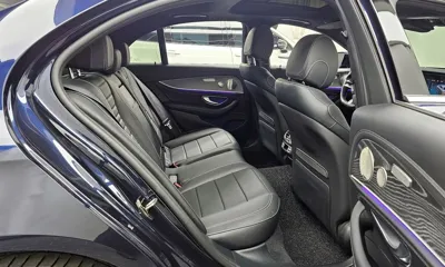 Mercedes-Benz E-Class 2022, 37232 км, за 30906.35 USD - фото 13