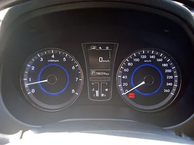 Hyundai Grandeur 2015, 196228 км, за 3835.4 USD - фото 8