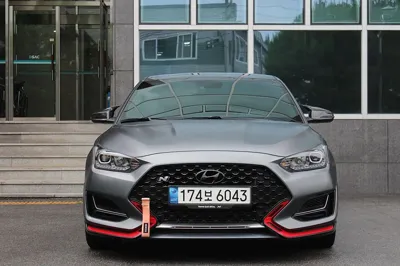 Hyundai Veloster 2023, 29000 км, за 16279.38 USD