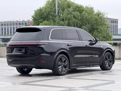 Li Auto Li L9 2023, 108000 км, за 32077.07 USD