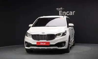 Kia Canival 2018, 77695 км, за 10437.18 USD
