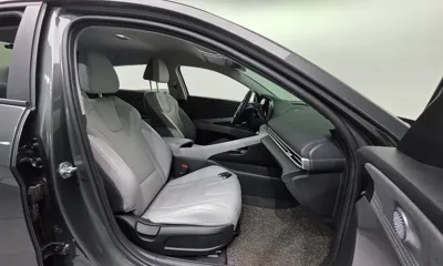 Hyundai Avante 2022, 39065 км, за 14911.76 USD - фото 10