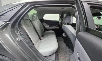 Hyundai Avante 2022, 39065 км, за 14911.76 USD - фото 19