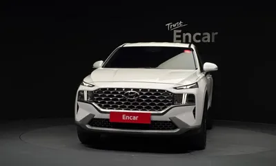 Hyundai Santafe 2021, 104906 км, за 11709.61 USD