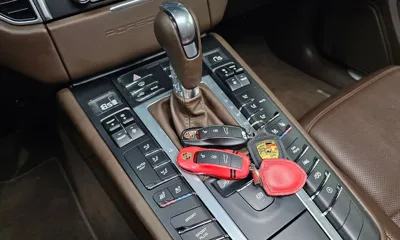 Porsche Macan 2018, 65824 км, за 31180.26 USD - фото 9