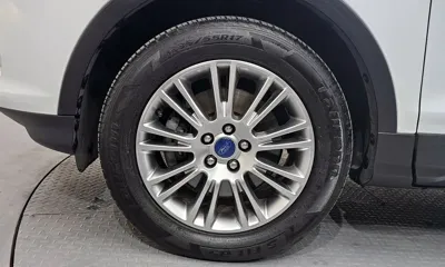 Ford Kuga 2016, 64866 км, за 7205.19 USD