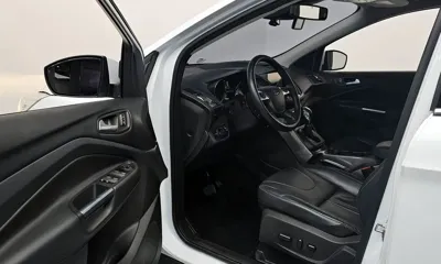 Ford Kuga 2016, 64866 км, за 7205.19 USD - фото 10