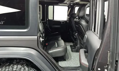 Jeep Wrangler 2018, 130423 км, за 20416.25 USD - фото 12