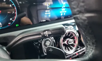 Mercedes-Benz A-Class 2022, 29666 км, за 16082.45 USD - фото 9