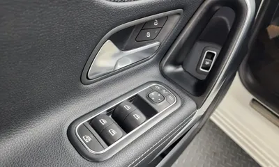 Mercedes-Benz A-Class 2022, 29666 км, за 16082.45 USD - фото 29