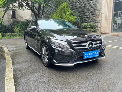 Mercedes-Benz C-Class 2015, 134000 км, за 8799.12 USD