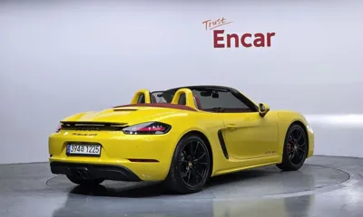 Porsche 718 2018, 63605 км, за 43967.45 USD