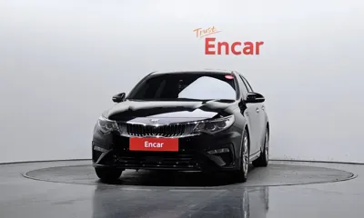 Kia K5 2019, 183621 км, за 7152.31 USD
