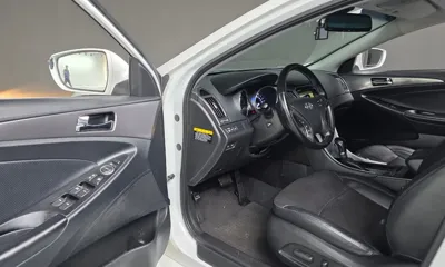 Hyundai Sonata 2014, 139912 км, за 4138.2 USD - фото 11