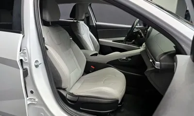 Hyundai Avante 2021, 16668 км, за 12421.54 USD - фото 10