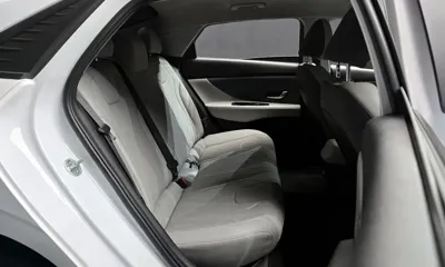 Hyundai Avante 2021, 16668 км, за 12421.54 USD - фото 12