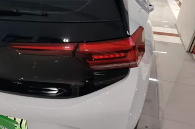 Volkswagen ID.3 2023, 21700 км, за 14165 USD - фото 24
