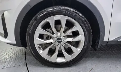 Kia Sorento 2021, 44905 км, за 18632.31 USD