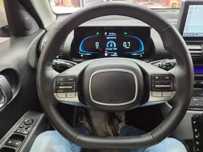 Hyundai Casper 2023, 115927 км, за 7491.86 USD - фото 13