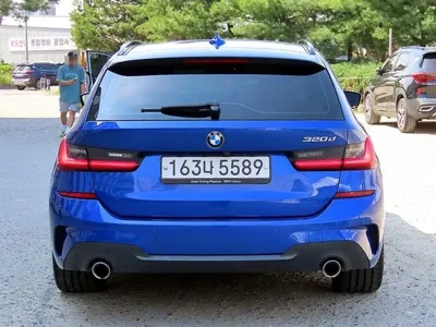 BMW 3-Series 2021, 81675 км, за 19087.96 USD