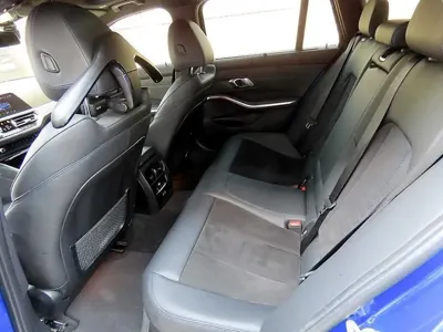 BMW 3-Series 2021, 81675 км, за 19087.96 USD - фото 6